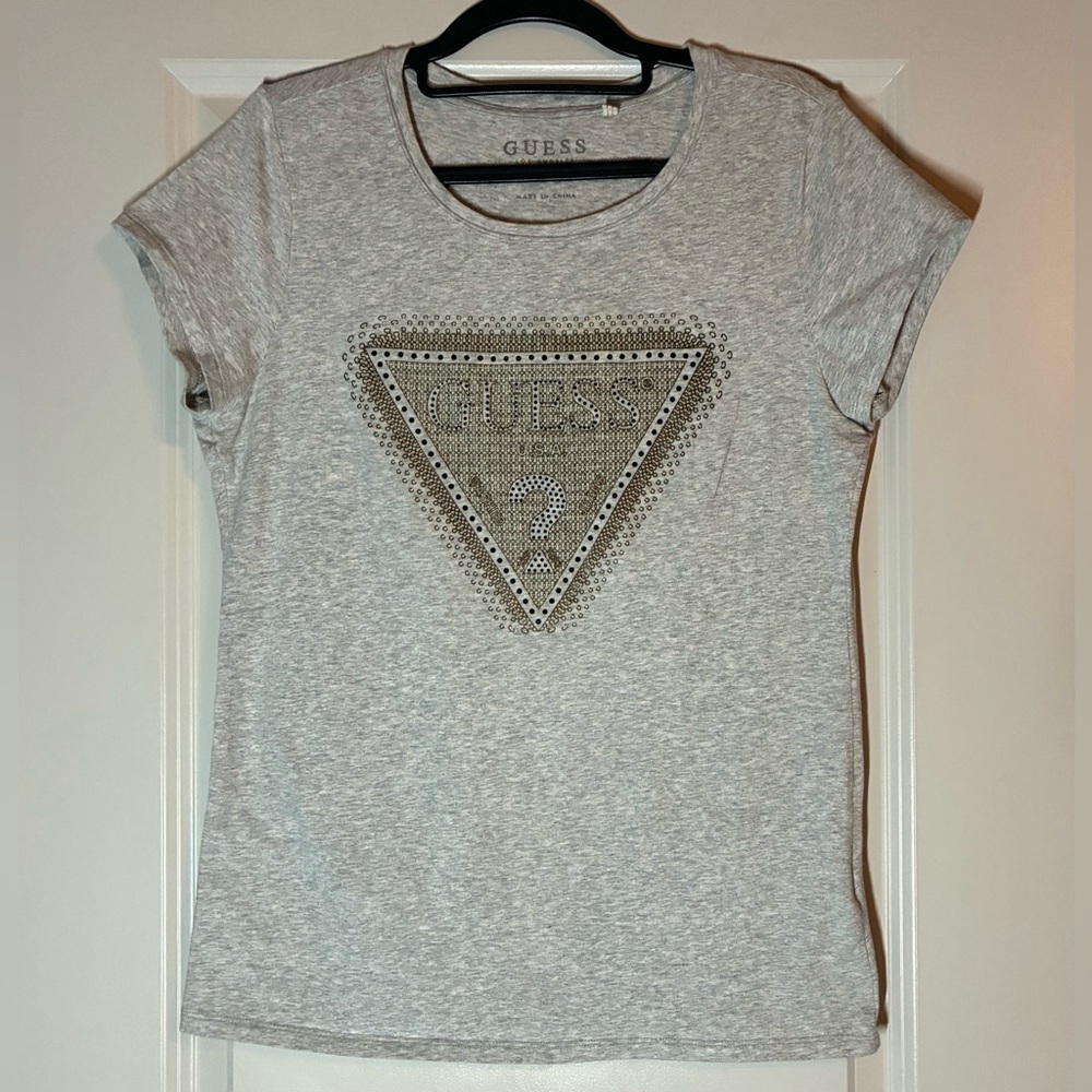 GUESS | Light Gray Graphic Short Sleeve Tee Size Large